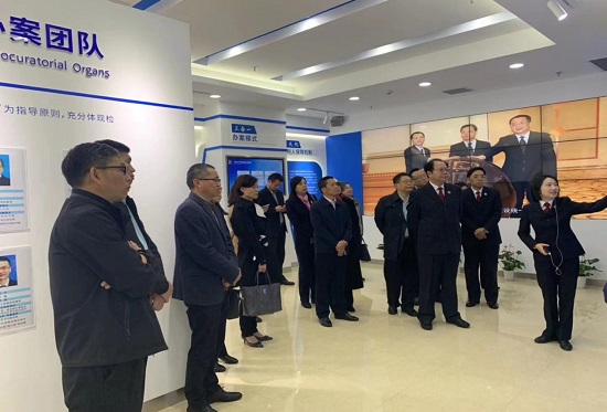 李扬律师与全国人大代表、政协委员共同考察上海检察系统工作成果